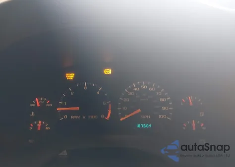 1999 Chevrolet Blazer Trailblazer from USA, damaged, VIN 1GNDT13W4X2187490